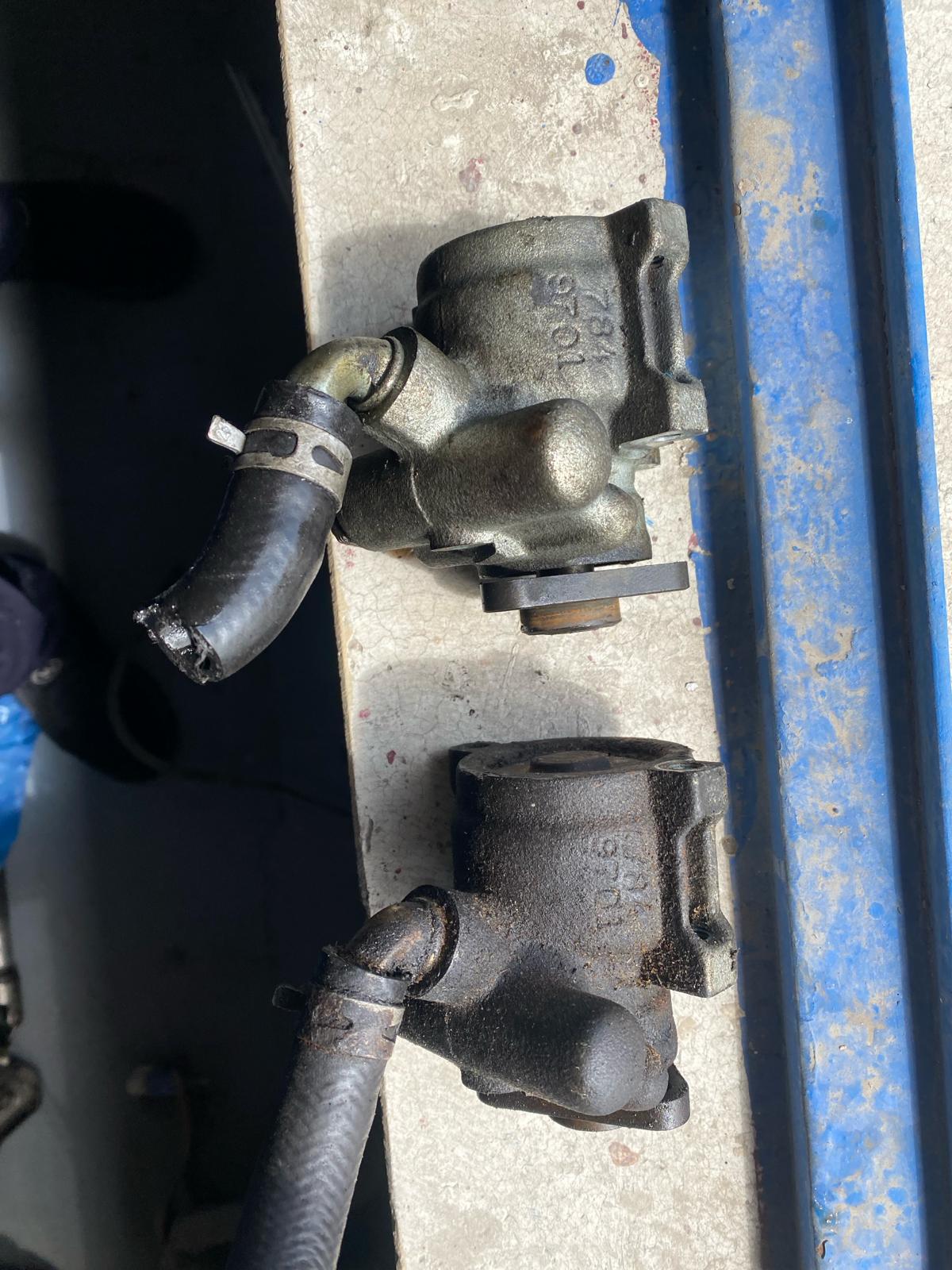 Ford Escort Direksiyon Pompası